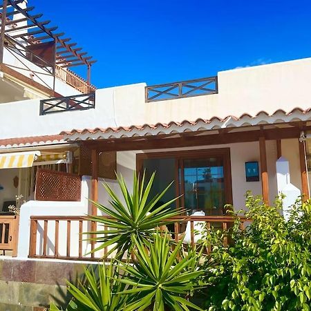 Stylish & Modern 1 Bedroom Suite On Frontline Of Playa Del Duque Costa Adeje  ภายนอก รูปภาพ