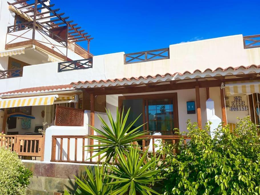 Stylish & Modern 1 Bedroom Suite On Frontline Of Playa Del Duque Costa Adeje  ภายนอก รูปภาพ